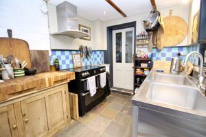 Kitchen- click for photo gallery